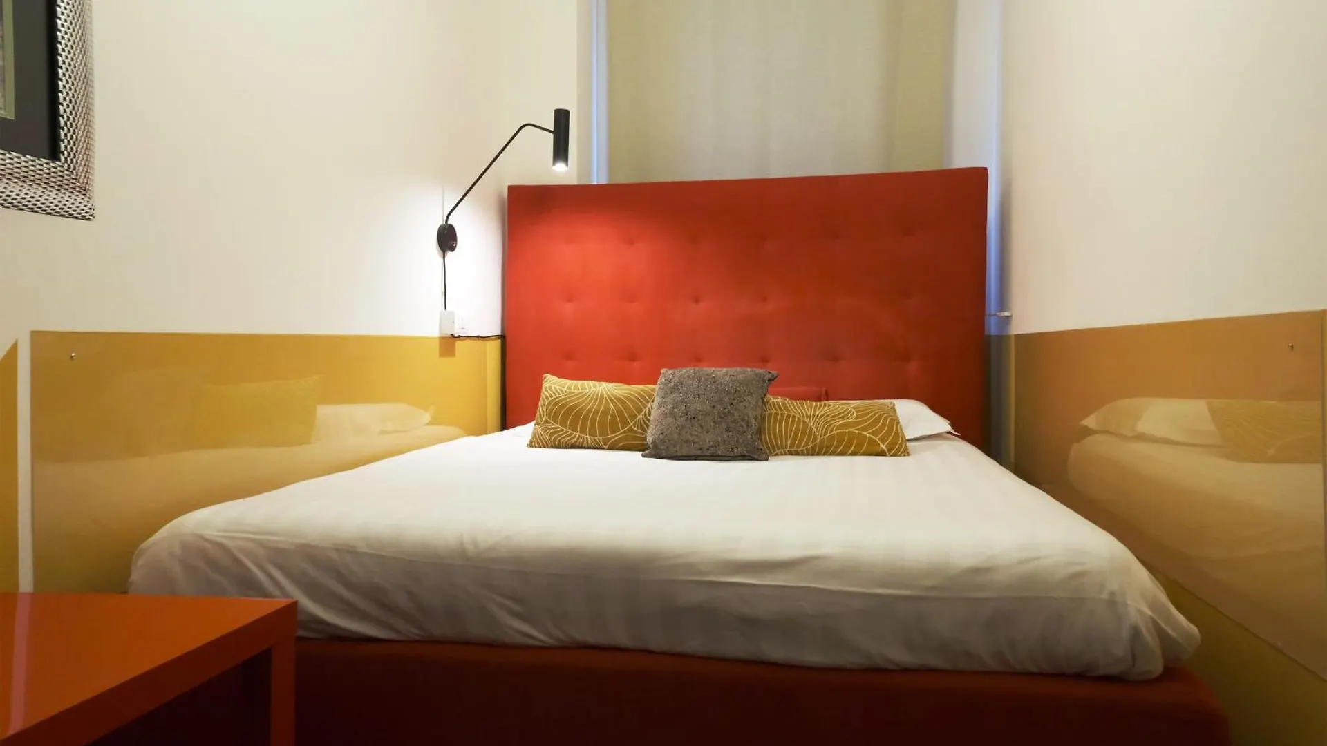 Comecasa Beautiful Santa Sofia Milan Apartment